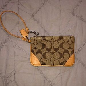 Authentic Coach Wristlet Tan/Brown Canvas Monogram